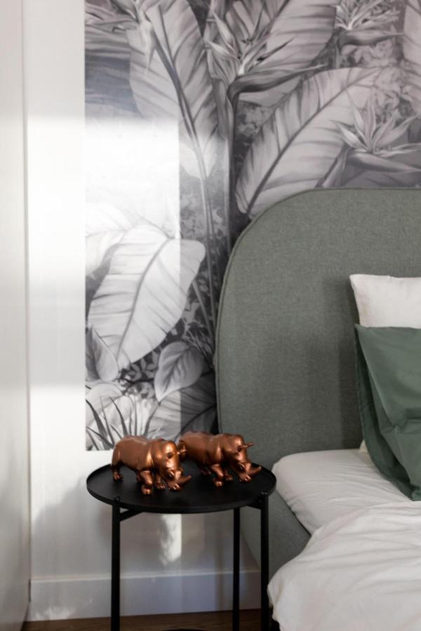 Lion Apartments - Premium Studio With Balcony Krakow Ngoại thất bức ảnh