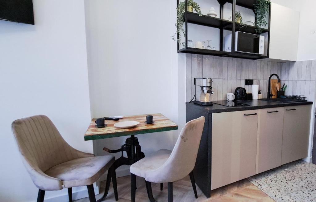 Lion Apartments - Premium Studio With Balcony Krakow Ngoại thất bức ảnh